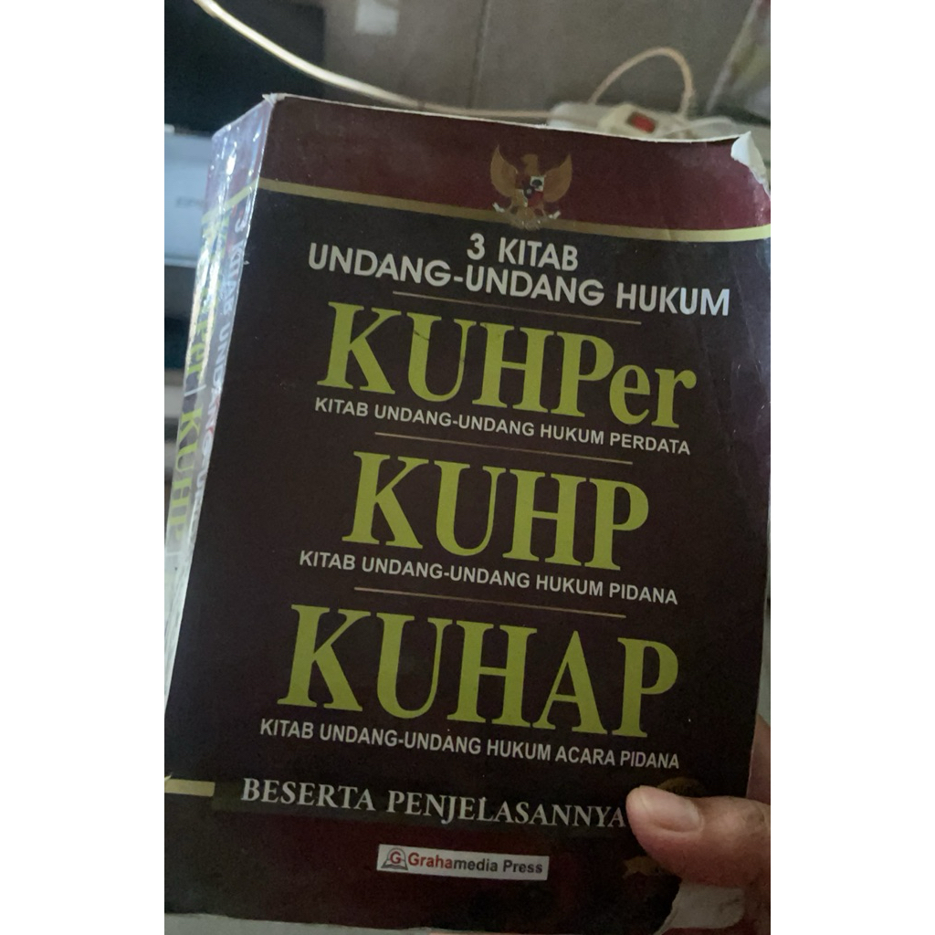 Buku Hukum KUHPER KUHP KUHAP - 3 Kitab Undang-Undang Hukum