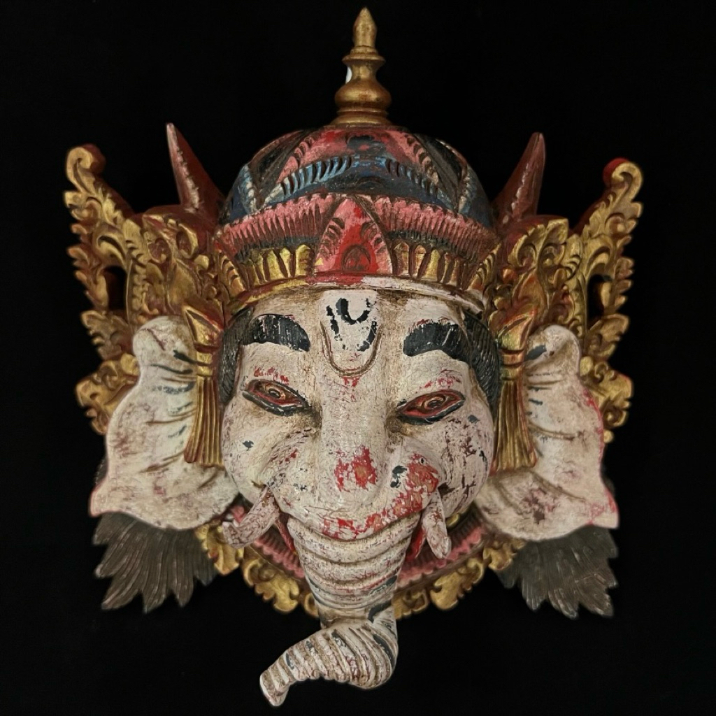 Ukiran kayu topeng ganesha dekorasi dinding khas bali