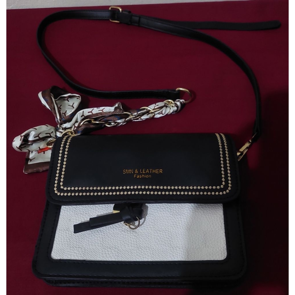 [PRELOVED TAS] Tas Selempang Wanita CEEKAY