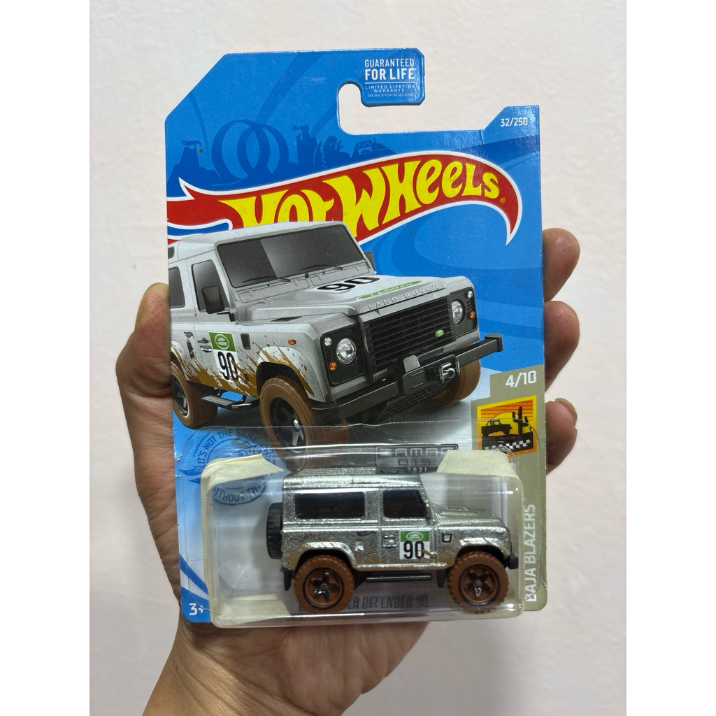 Hot Wheels Land Rover Defender 90 Zamac Baja Blazers Mattel Hotwheels
