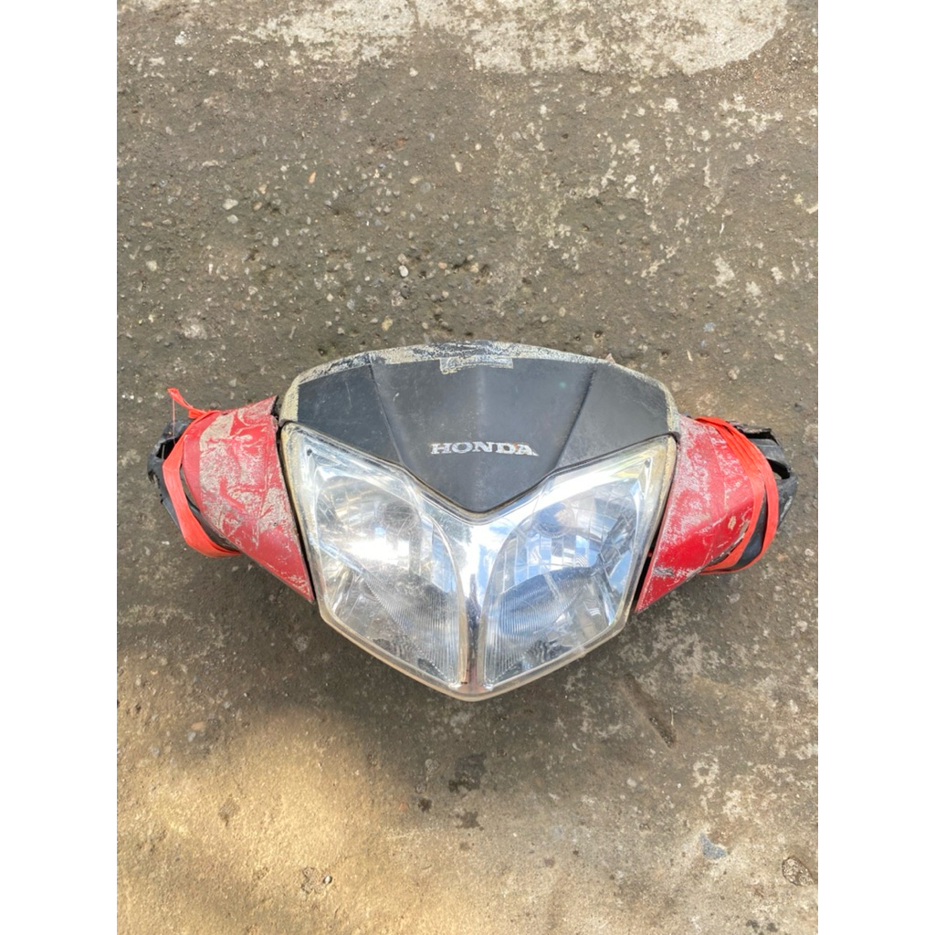 Batok Reflektor Spido set Honda Supra x 125 helm in original
