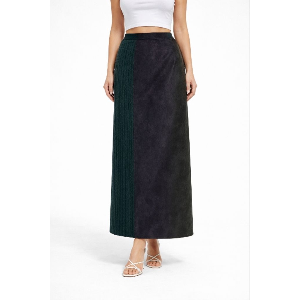 Rok span kombinasi knit, bludru dan swede
