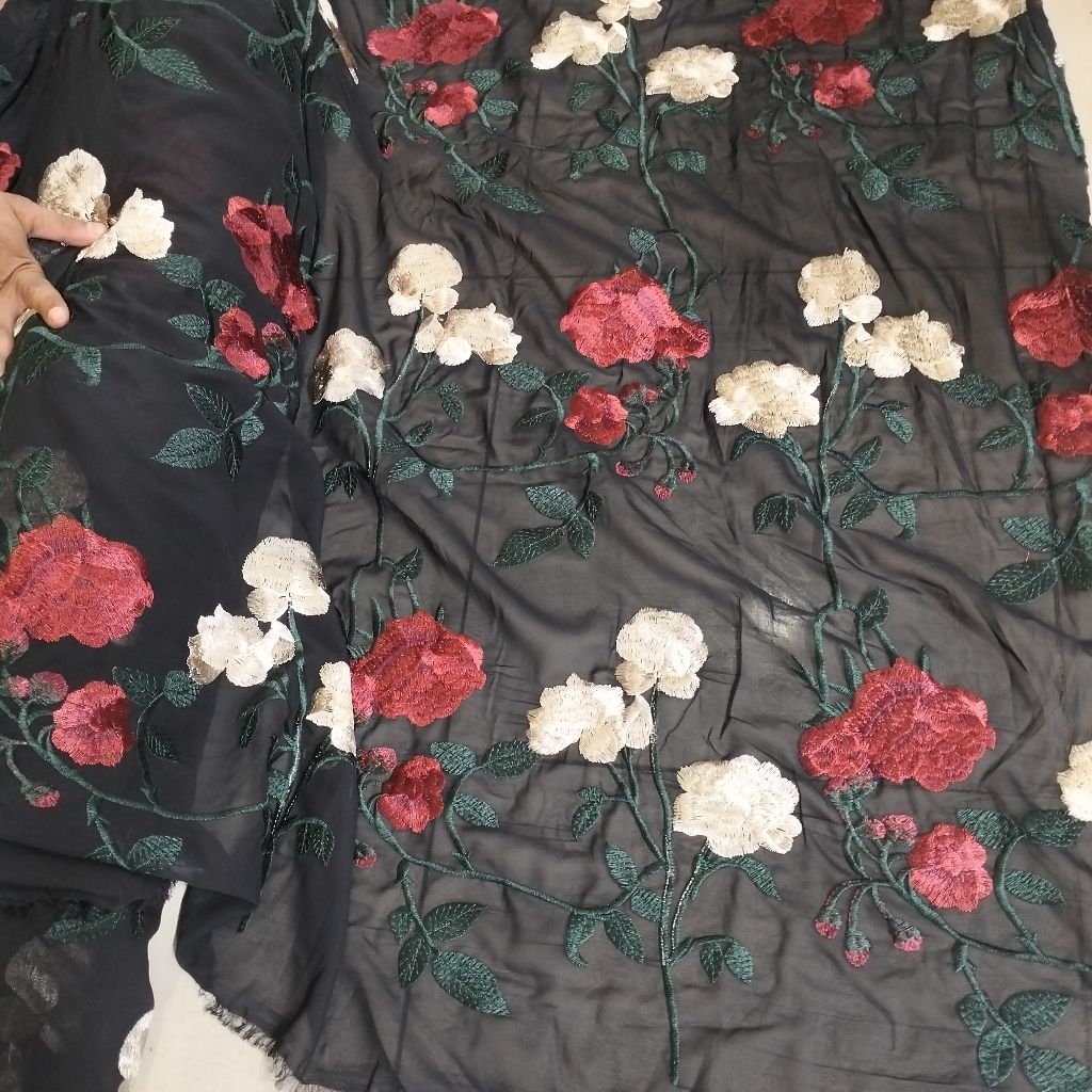 kain organza bordir mewah terbaru/kain organza bordir motif antik/organza bordir garmen