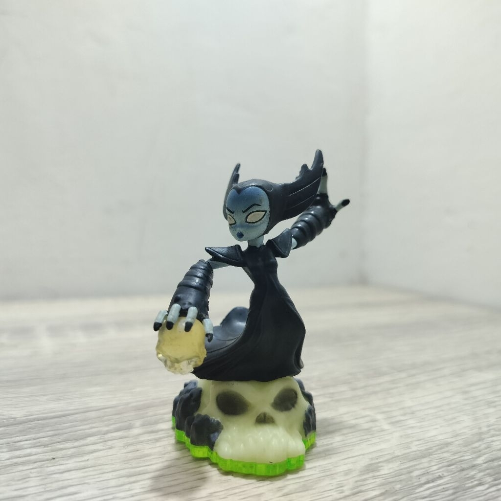 skylanders adventure hex