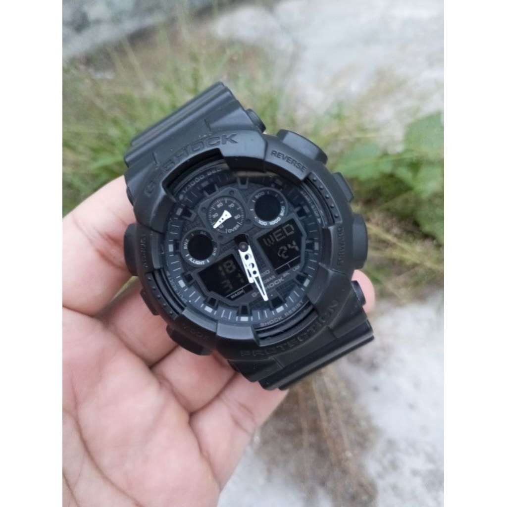 Casio G-Shock GA-100 second/used