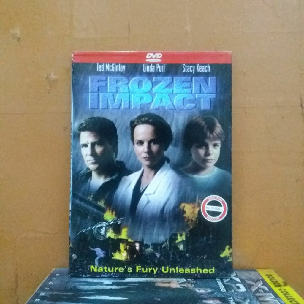 DVD ORIGINAL FILM FROZEN IMPACT