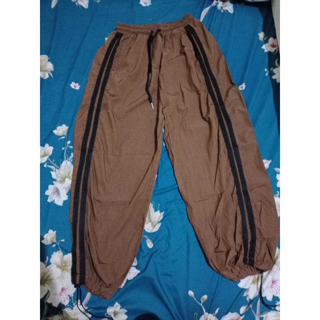celana cargo parasut preloved