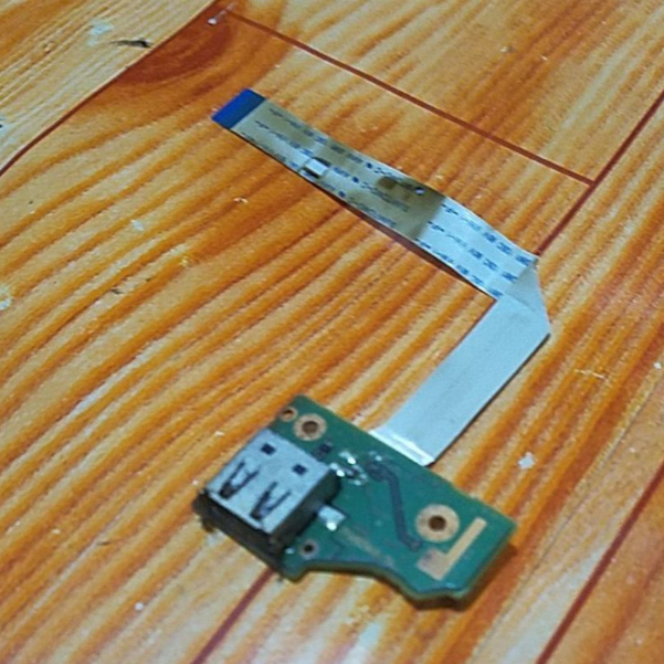 board papan usb fujitsu lifebook t580 original