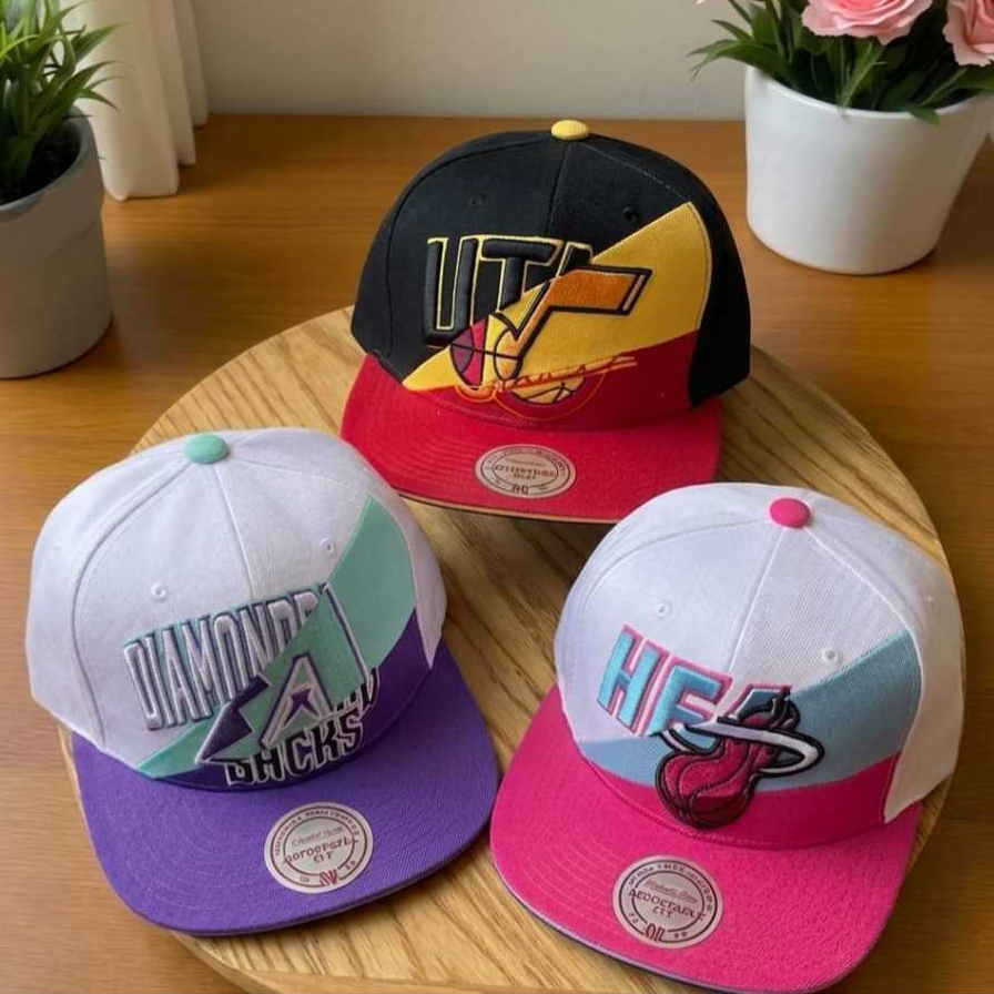 Topi Snapback NBA Mitchell & Ness – Original Unisex