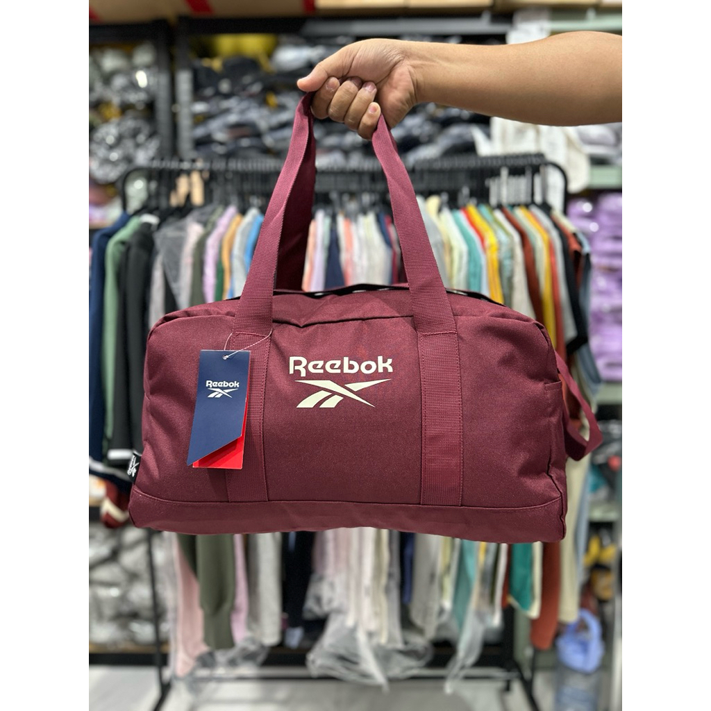 TAS DUFFLE GYM BAG REEBOK WOMEN TWENY PORT DUFFLE BAG REEWDB323TP MAROON TAS SERBAGUNA ORIGINAL
