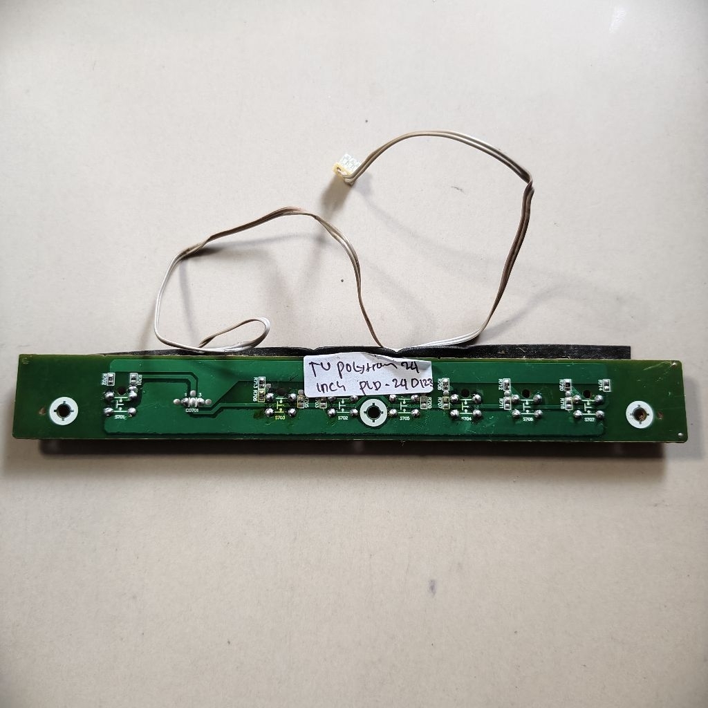 Papan Board Tombol Tombol TV LCD LED TV Polytron 24 Inch tipe PLD24D123 Cabutan normal tested mulus 