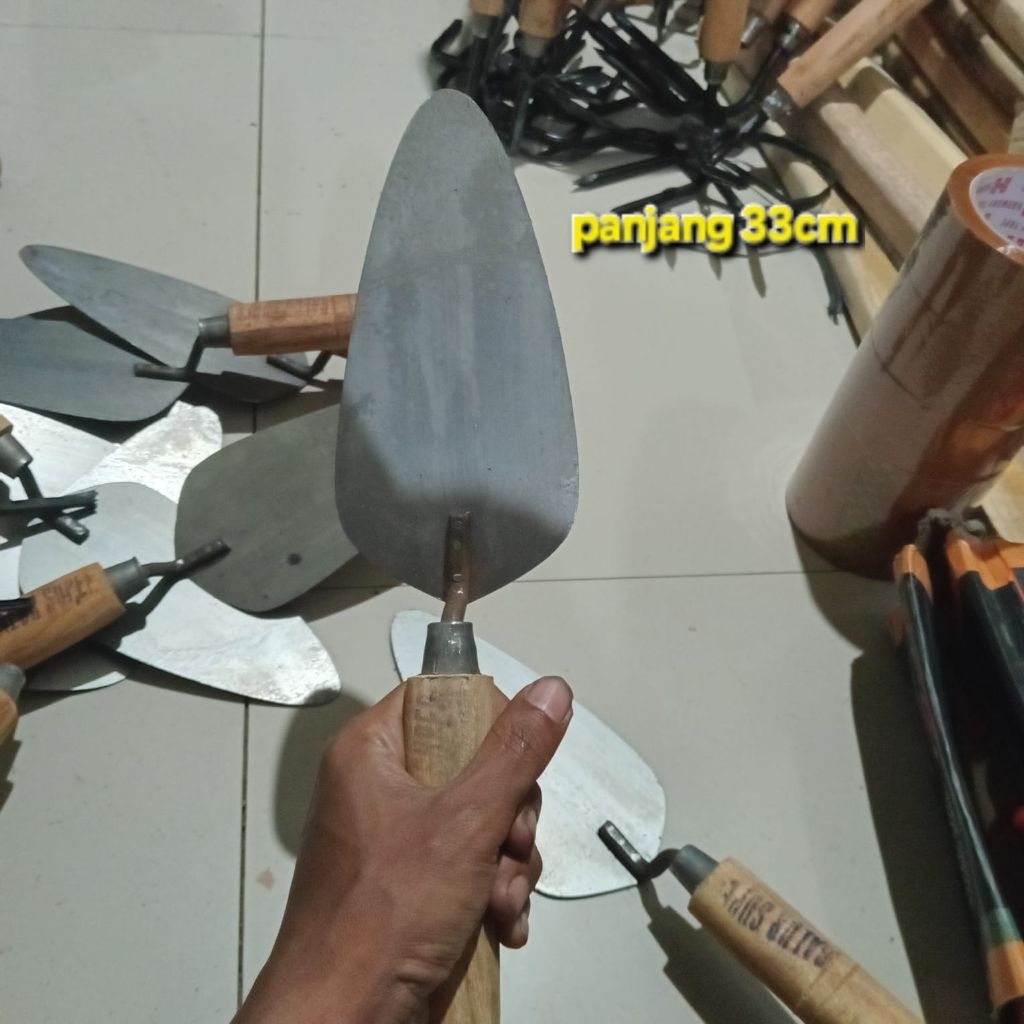 Galur cetok sendok semen panjang 33cm
