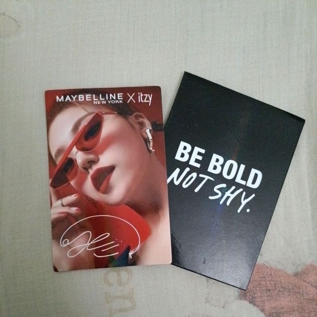 YEJI ITZY PC Maybelline Photocard Official