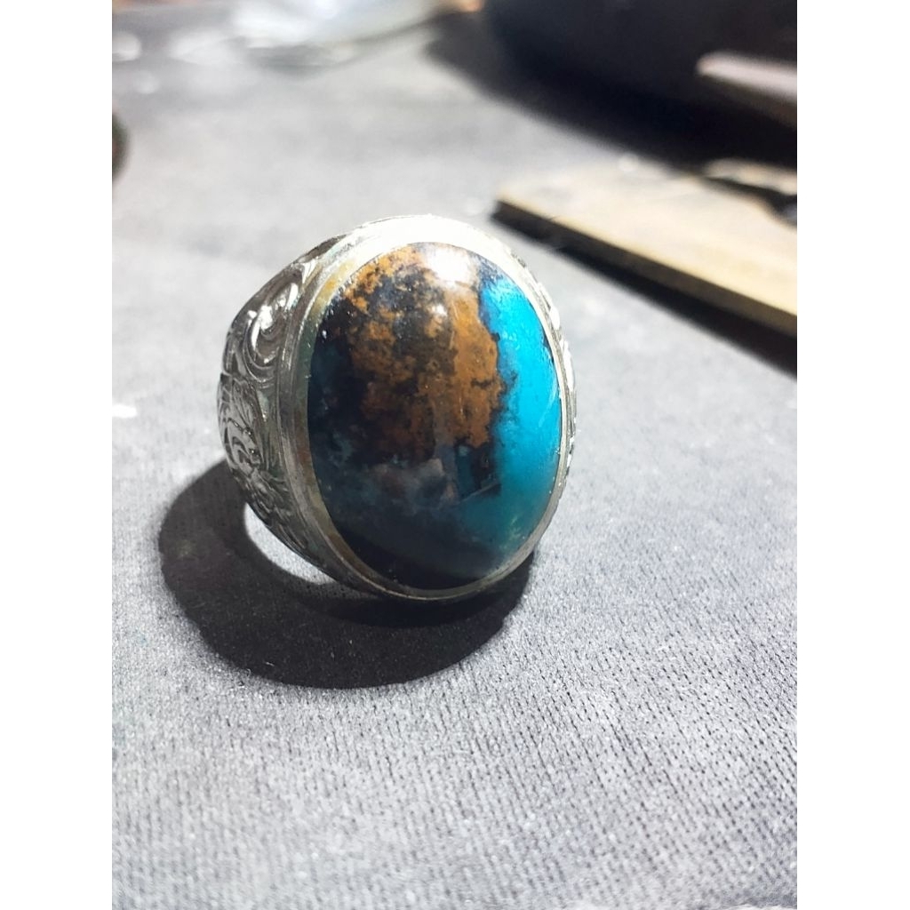 bacan kembang terhormat kristal