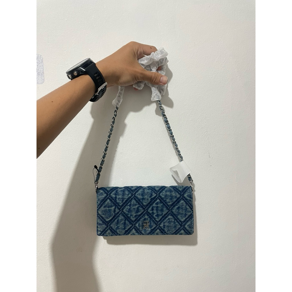 Tommy Hilfiger Pouch bag Quilted denim