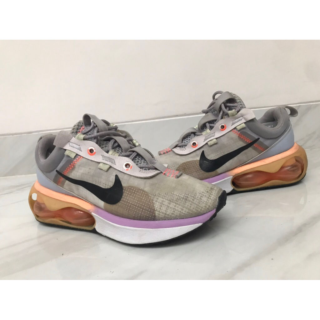 Sepatu Running PL Nike Air Max 2021 Venice size 38.5 Insole 24.5