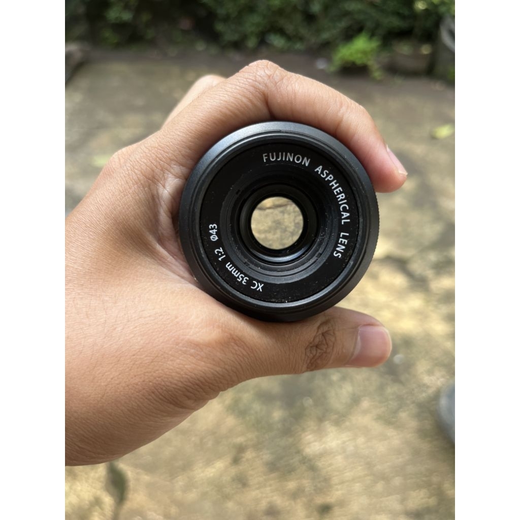 Lensa Fix Fujifilm XC 35mm f2 r wr