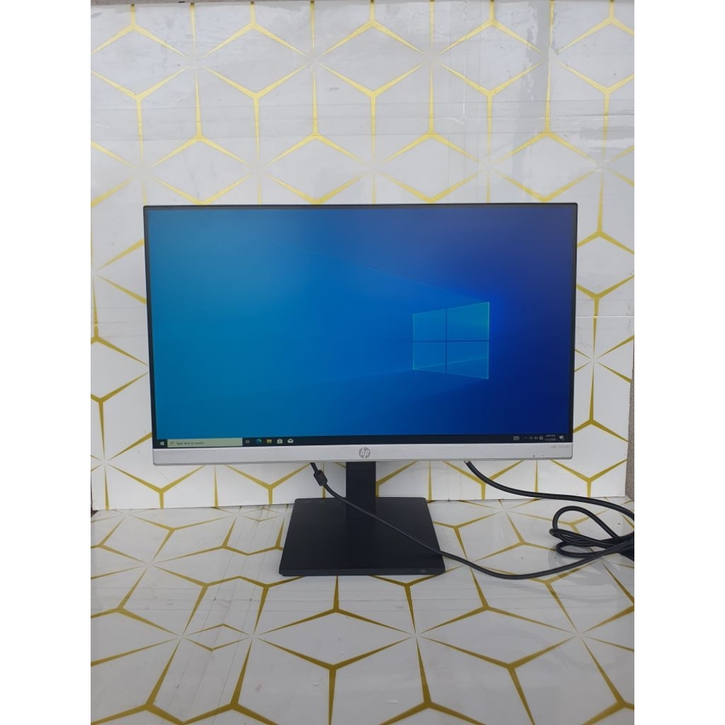 MONITOR HP 24MH 24 INCI FRAMELESS MURAH BERGARANSI MULUS LIKE NEW KELENGKAPAN ADAPTOR DAN KABEL HDMI