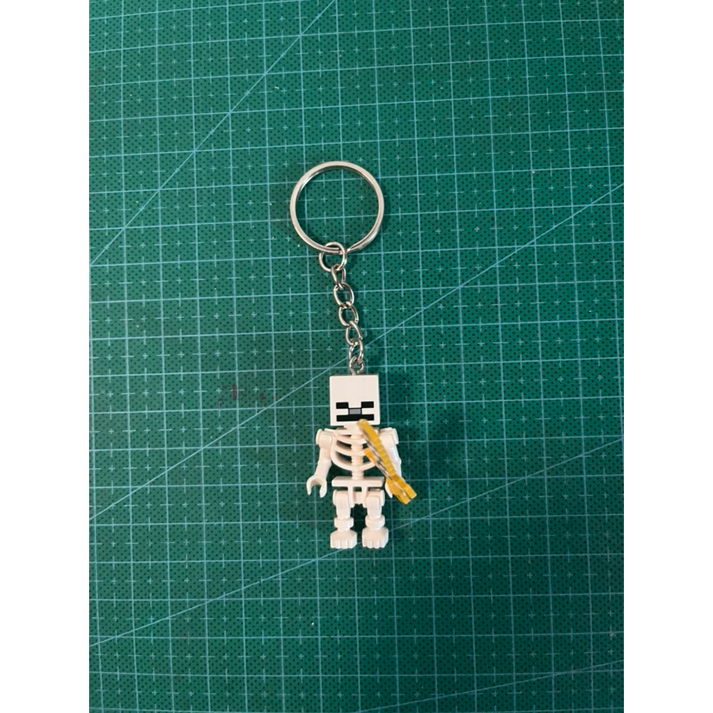 GANTUNGAN KUNCI LEGO