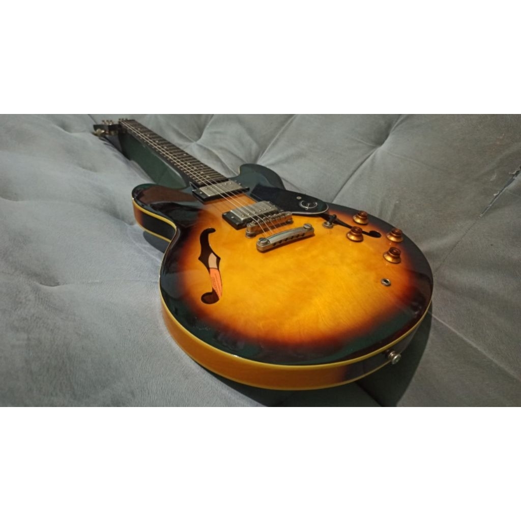 Epiphone Dot ES335