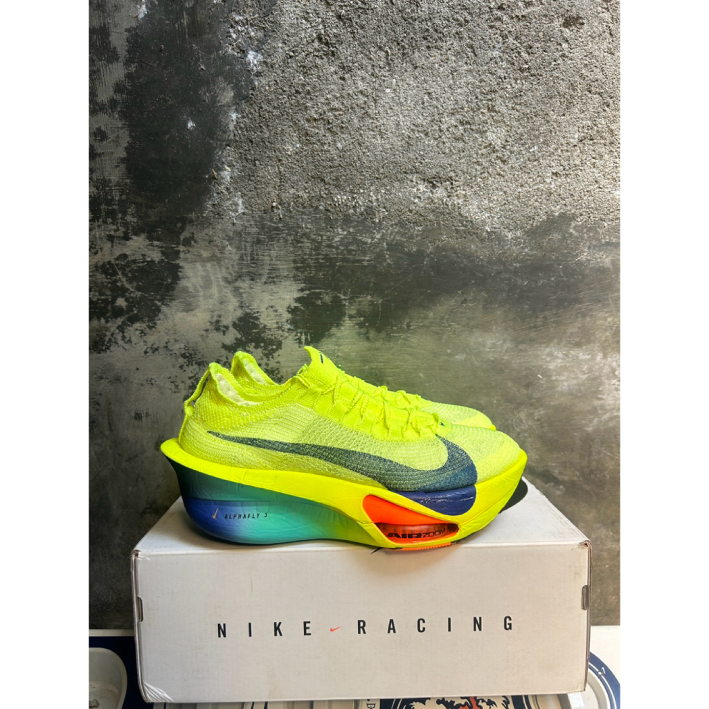 Nike air zoom alphafly 3 volt (100% authentic)