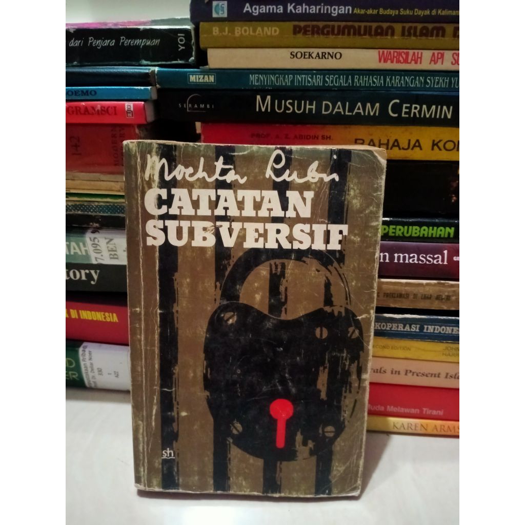 Catatan Subversif - Mochtar Lubis