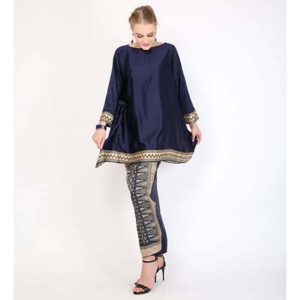Kebaya Navy | Kebaya Premium | Kebaya Wisuda | Kebaya Modern | Kebaya Wanita | Baju Kurung | Kurung 