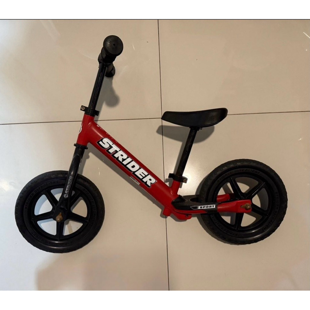 (Preloved) Strider 12Sport Red
