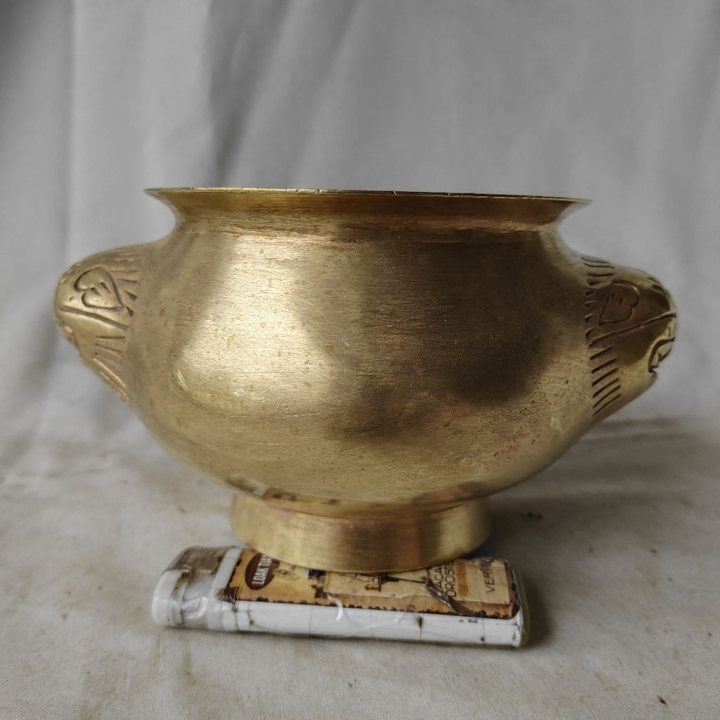 Pajangan Vintage Tempat Dupa Qilin Kuningan Tebal