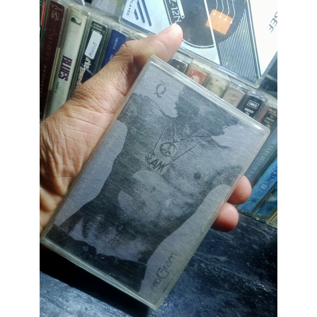 Kaset SLANK - PISS