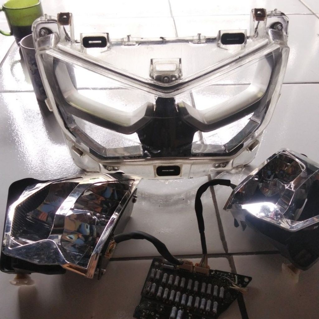 Mica lampu depan Yamaha NMAX New 2020 set original copotan ORI setenly