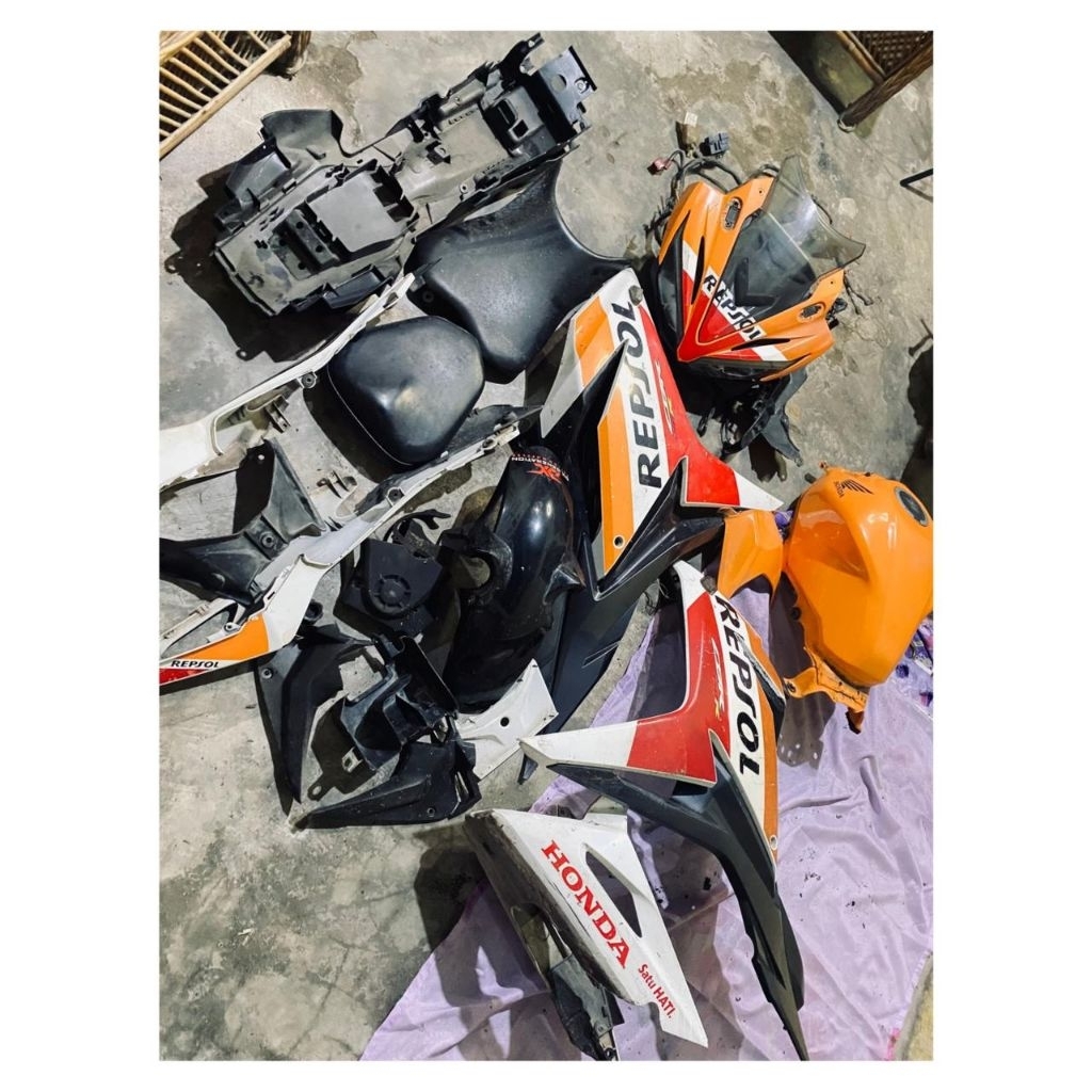 Body Cbr 150r k45g Repsol Cbr 150
