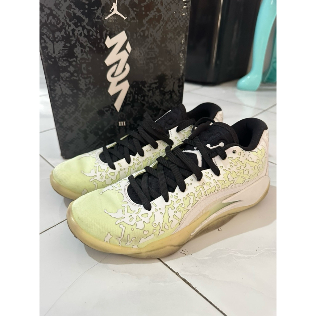 SEPATU JORDAN ZION 3 PF PRELOVED BASKET