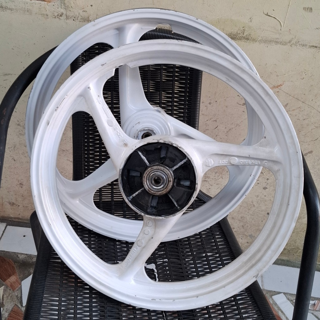 Velg palang fiz r original copotan enkei