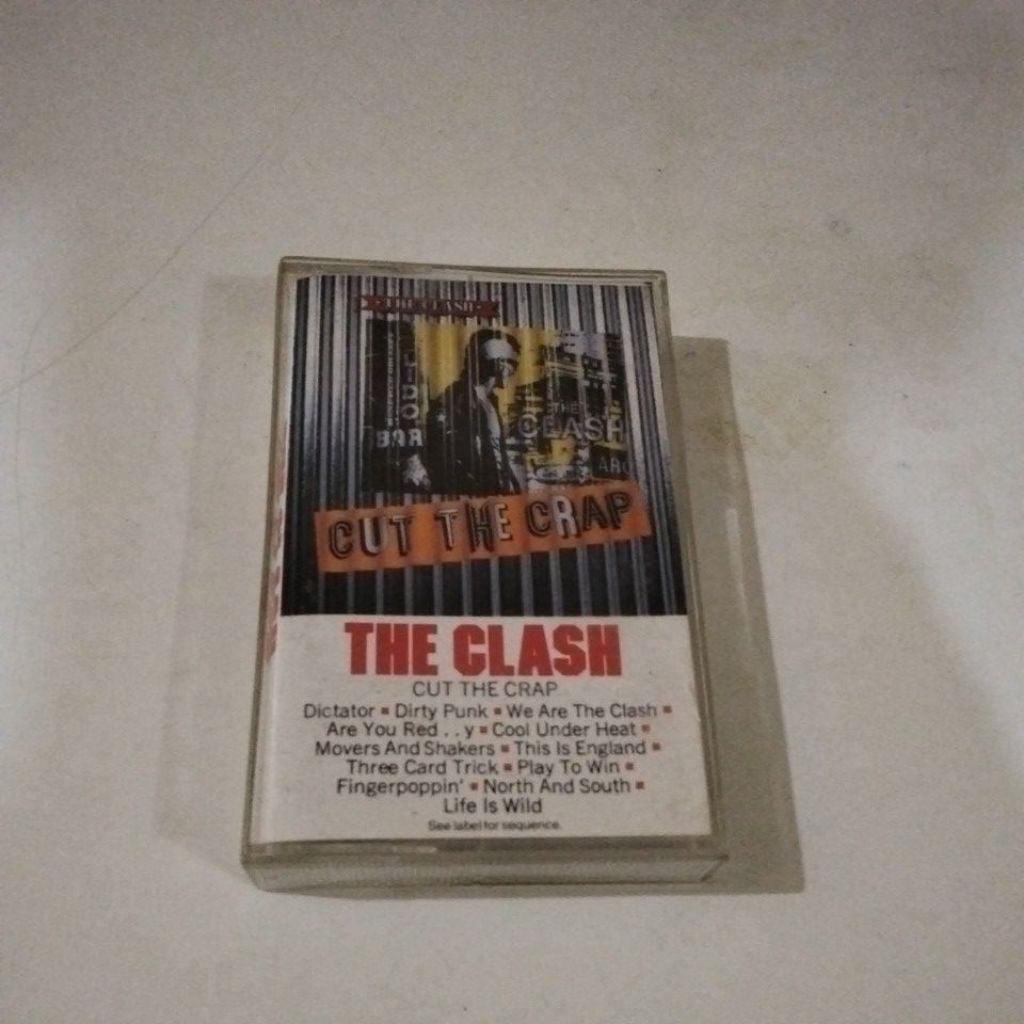 KASET PITA IMPORT THE CLASH CUT THE CRAP