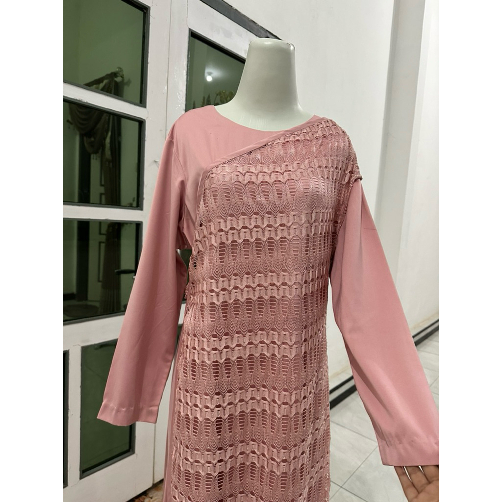 dress pink kondangan brukat pl preloved