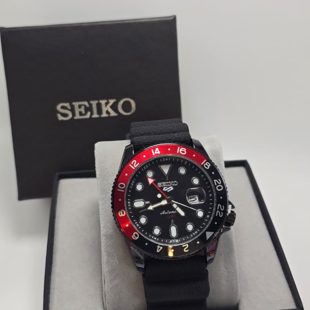 Jam Tangan Pria SEIKO Analog Tali Karet Jalan Sweep Baterai Tampilan Automatic Tggl Aktif  free box