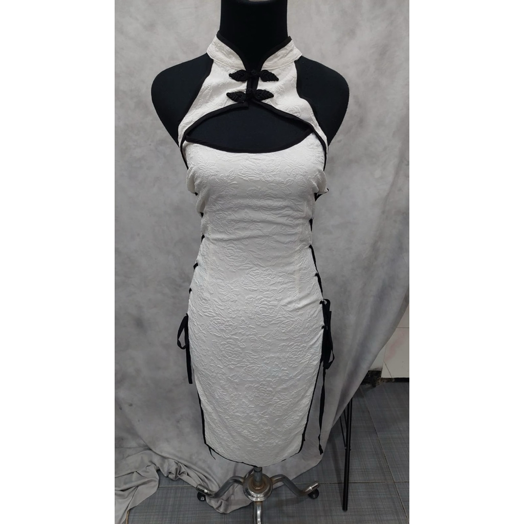 Dress cheongsam sexy halter neck putih tali hitam
