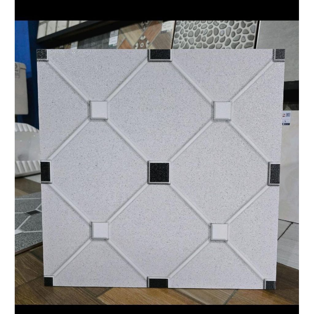 Keramik lantai 50x50 motip hexagonal matte