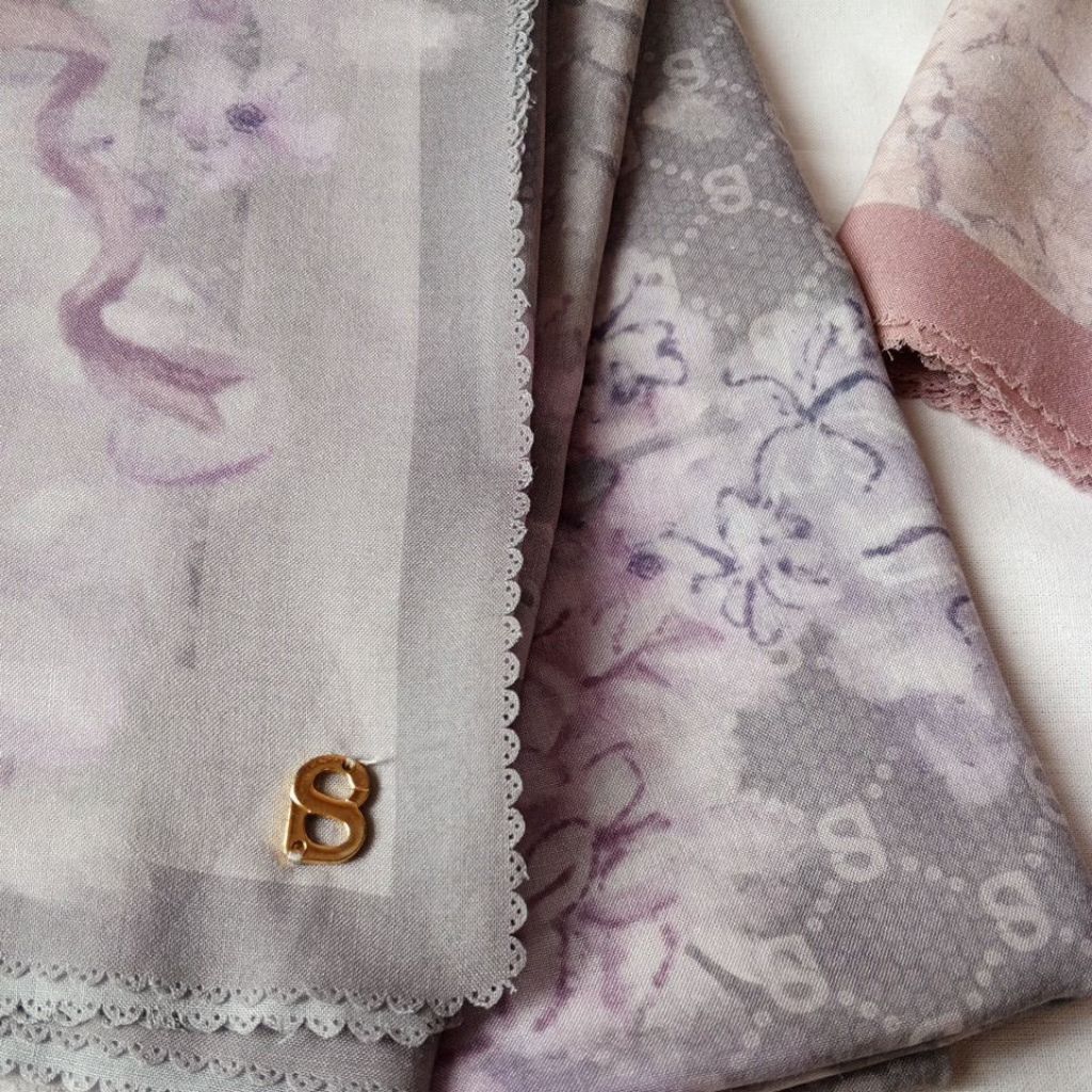buttonscarves preloved item hydrangea series