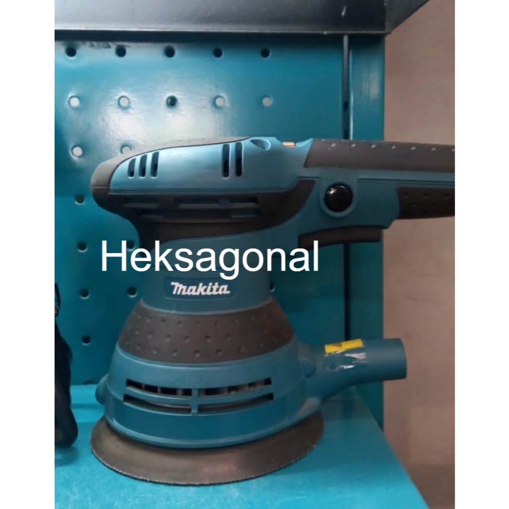 Mesin amplas poles makita