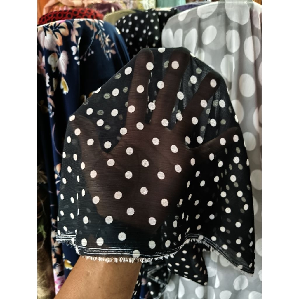 kain sifon yoriyu premium / kain sifon yoriyu motif polkadot / kain sifon yoriyu murah