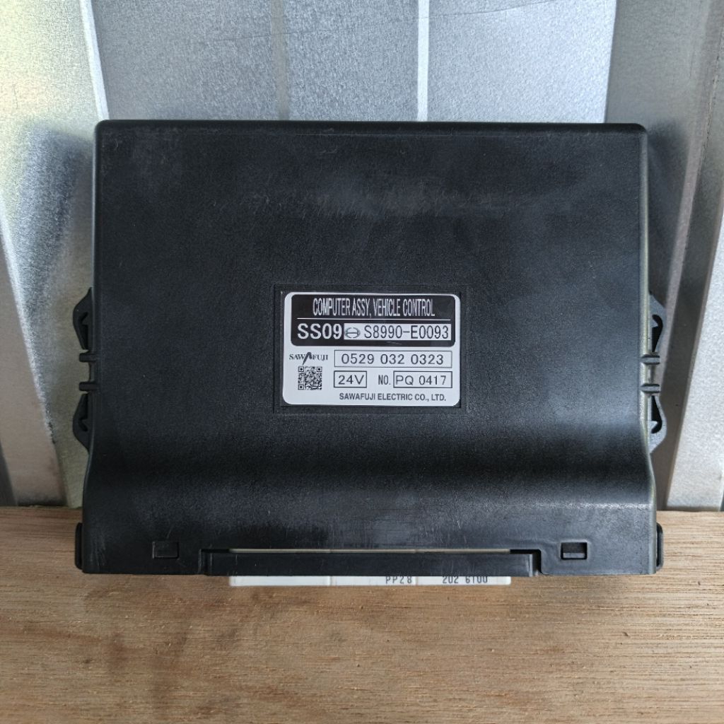 ECU HINO SS09 COMPUTER ASSY VEHICLR CONTROL S8990-E0093 24V ORIGINAL COPOTAN GARANSI