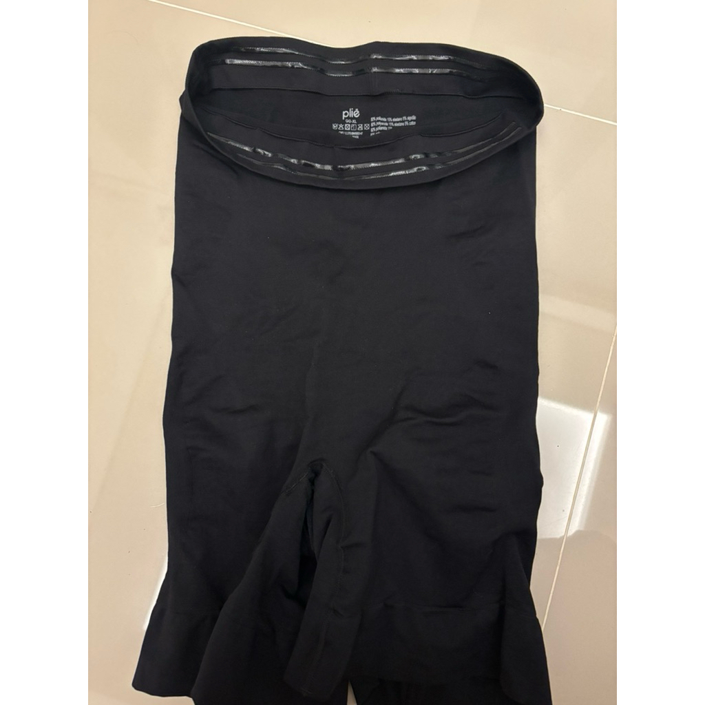 PRELOVED PLIE INFRARED HIGHWAIST CYCLIST BODY SHAPE