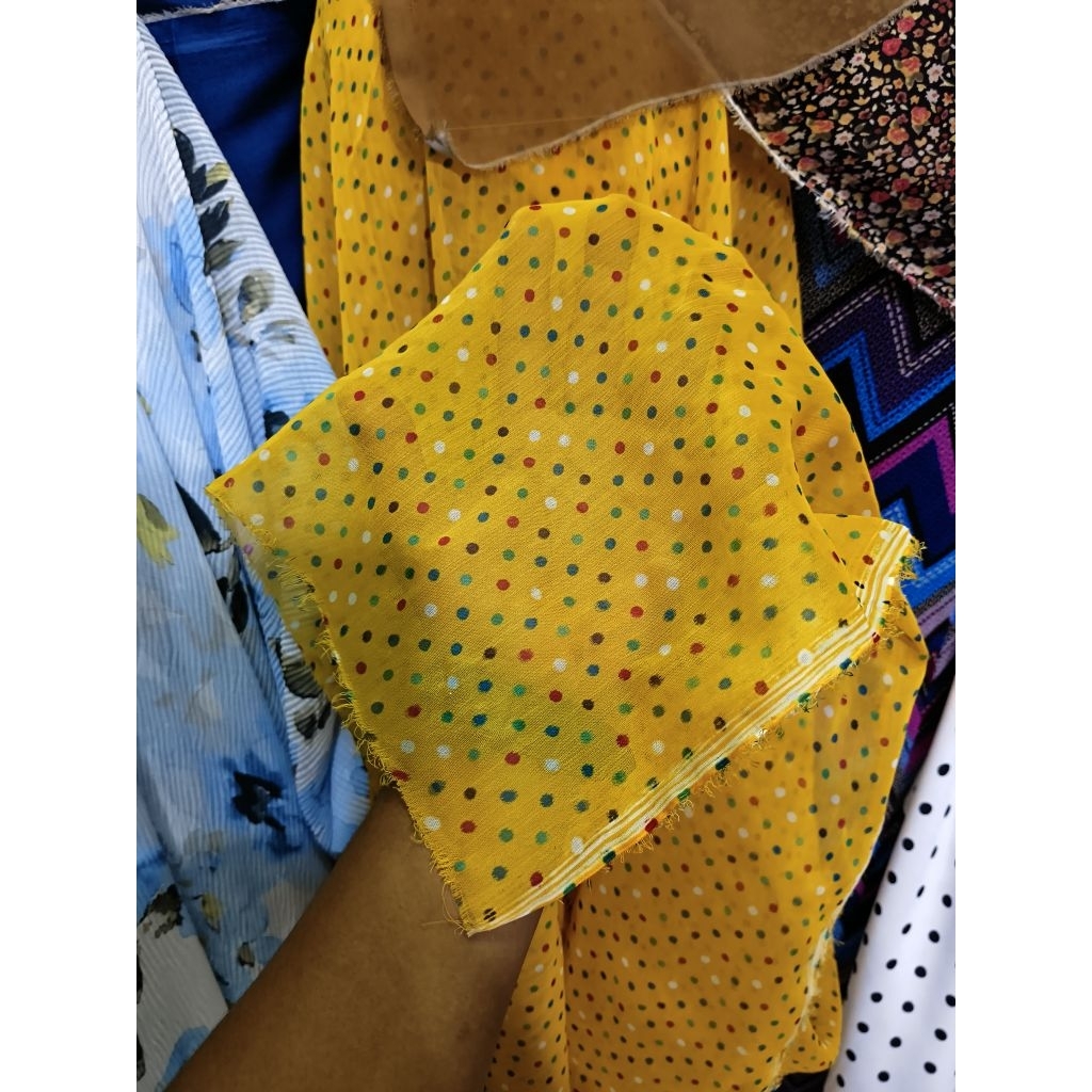 kain sifon yoriyu premium / kain sifon yoriyu motif polkadot / kain sifon yoriyu murah