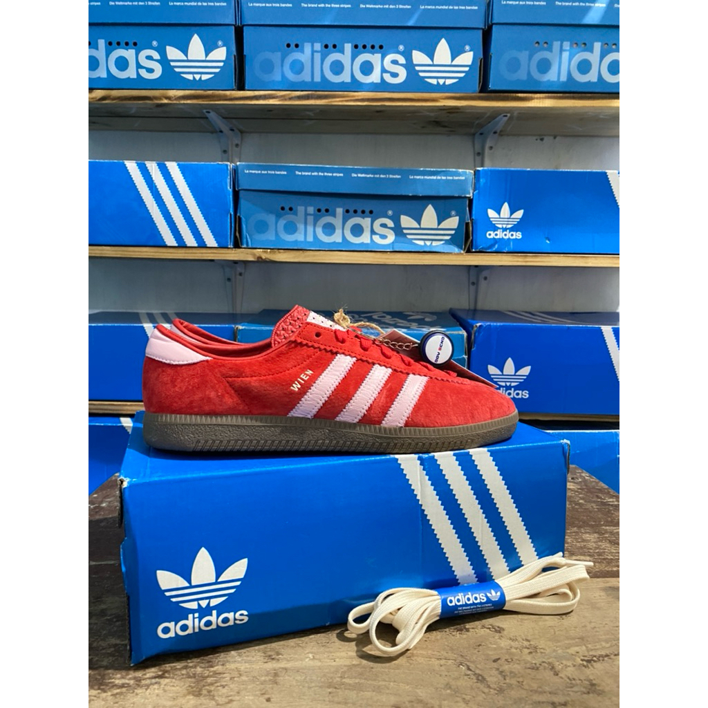 Adidas Wien Red