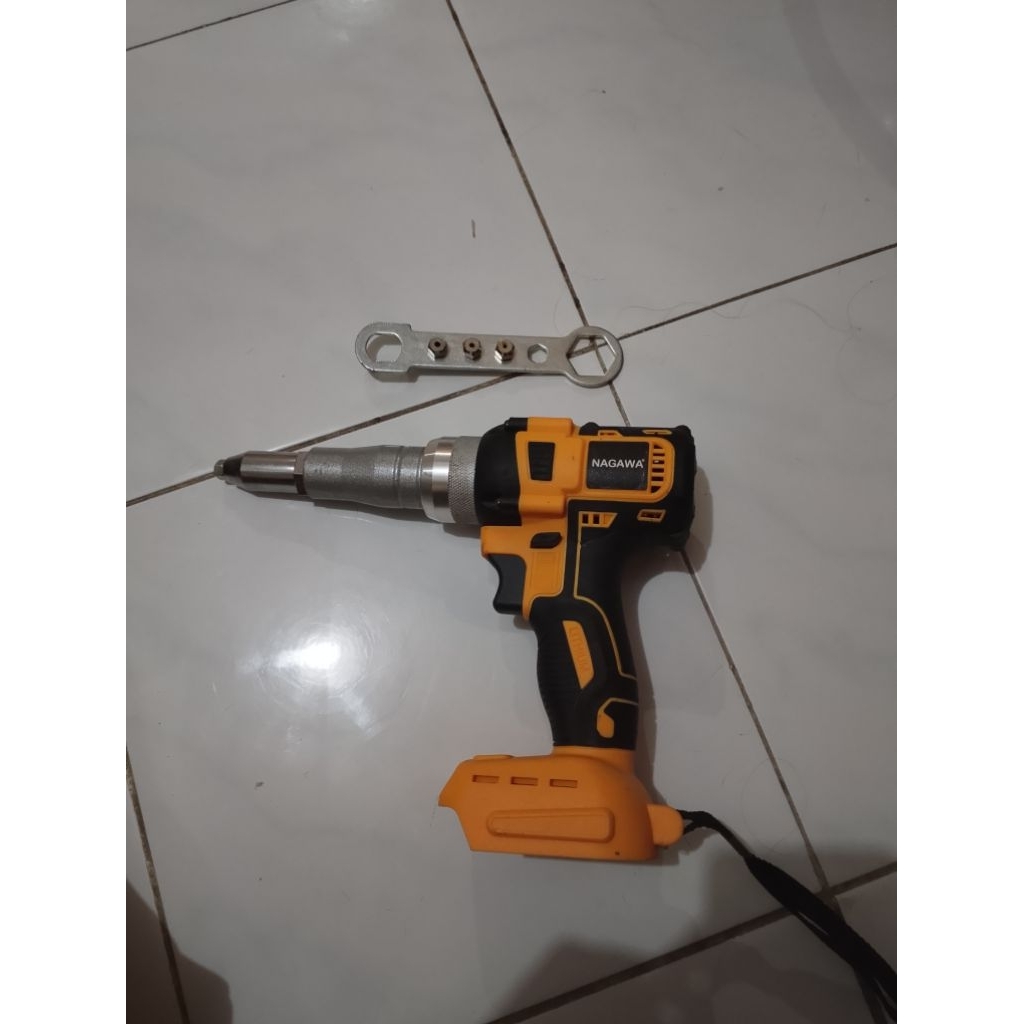 MESIN TANG PAKU RIVET CORDLESS RIVETER GUN NAGAWA NGR20 HANYA UNIT SAJA