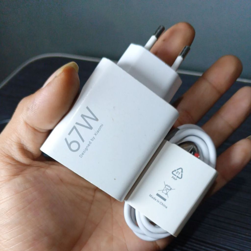 Batok charger Xiaomi/poco 67w original copotan