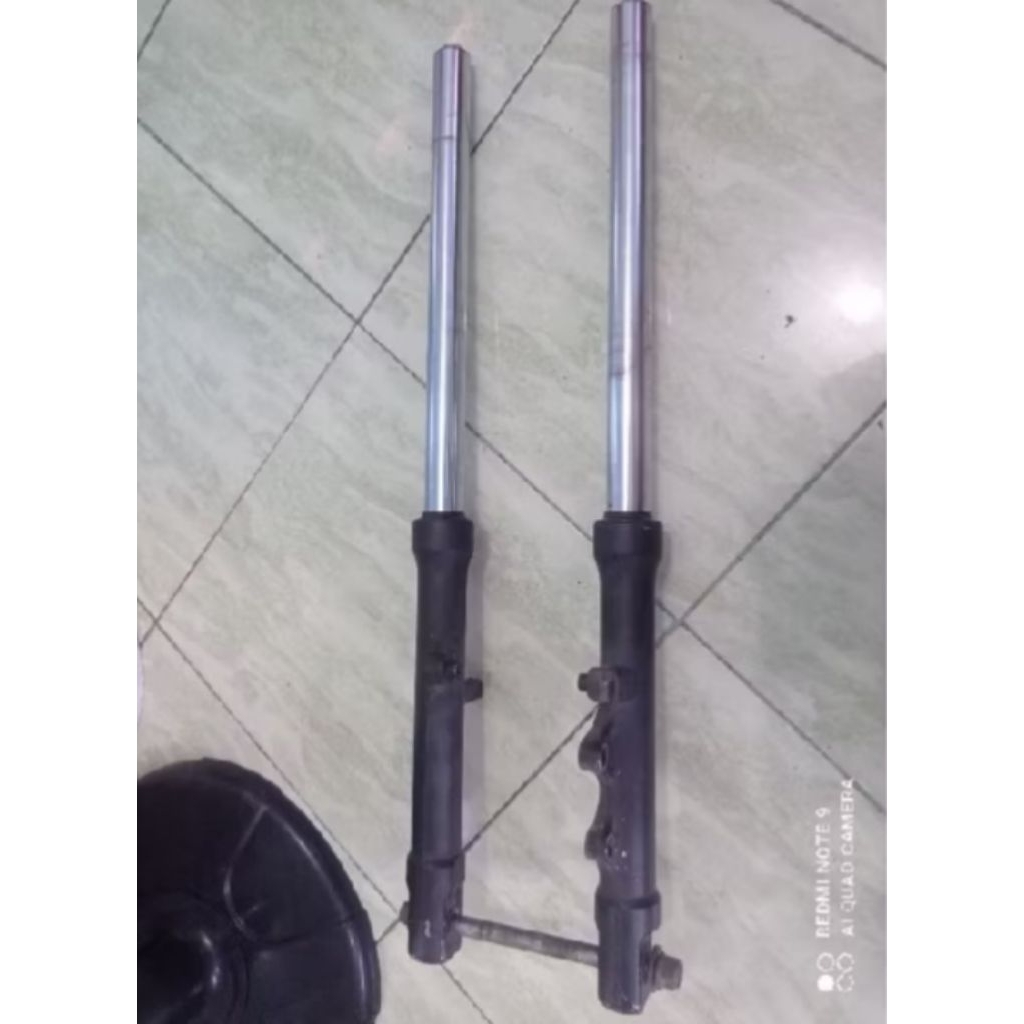 Sok depan kanan kiri set Yamaha Vixion R LED/ Original Copotan