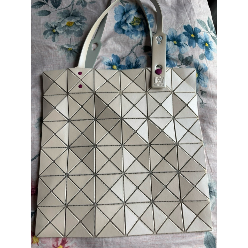 preloved tas nehhat cloud pink